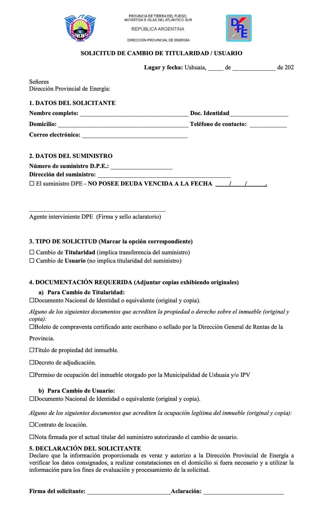 Formulario oficial de DPE para pedir cambio de titularidad o cambio de usuario, sin datos personales completados.